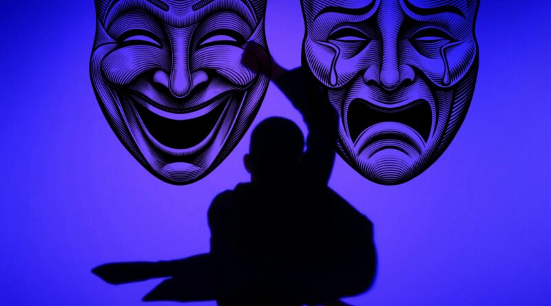 नाटक का इतिहास अविष्कार रचना फायदे और महत्व